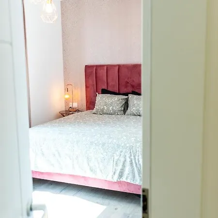 Apartment Thome Hoia Jacuzzi *