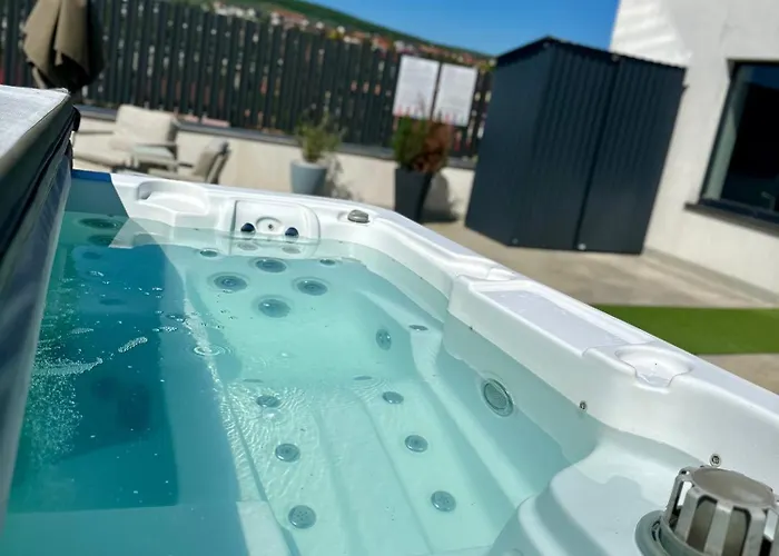 Thome Hoia Jacuzzi Daire *