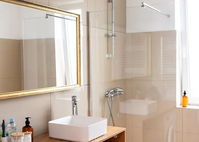 Daire Thome Hoia Jacuzzi Kaloşvar